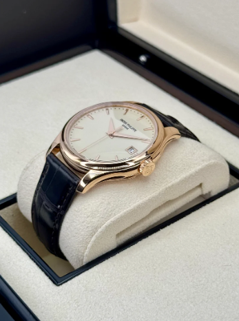 PP Calatrava Assembled 90% 39mm 5227R Rose Gold-Plated Ivory Dial