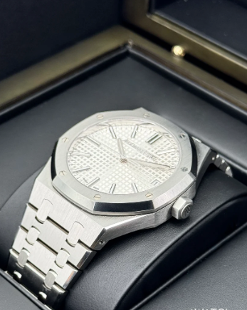 AP Assembled 90% Royal Oak 41mm White Dial