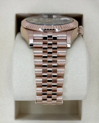 NUEVO 2025 Sky-Dweller Montado 42mm 336935 Oro Rosa Jubilee Esfera Azul