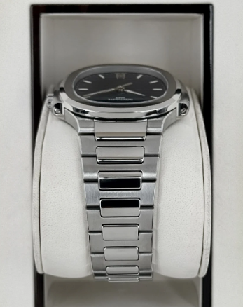 PP Assembled 100% Nautilus 35.2mm 7118/1A-001 Stainless Steel Blue Dial