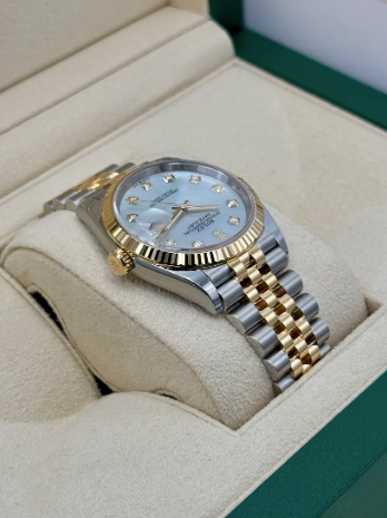 Datejust Assembled (100) 36mm 126233 Mother of Pearl Diamond Dial