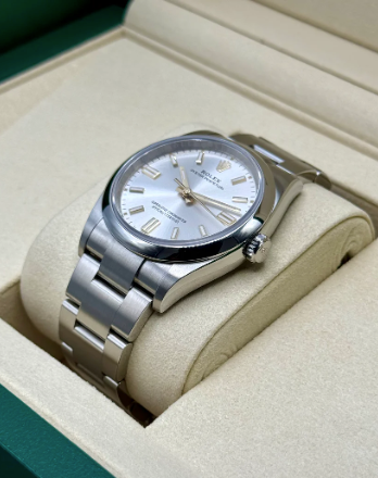 Oyster Perpetual Assembled (100) 36mm 126000 Stainless Steel Silver Dial