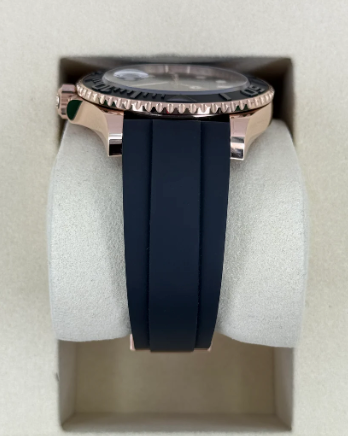 NEW 2025 Yacht-Master Assembled (100) 40mm 126655 Rose Gold Oysterflex Black Dial