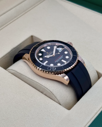 NEW 2025 Yacht-Master Assembled (100) 40mm 126655 Rose Gold Oysterflex Black Dial