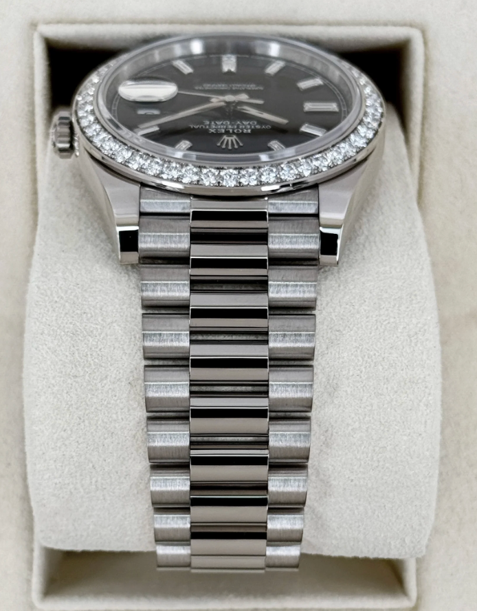 Day-Date Assembled 40mm 228349RBR Presidential Black Diamond Baguette Dial