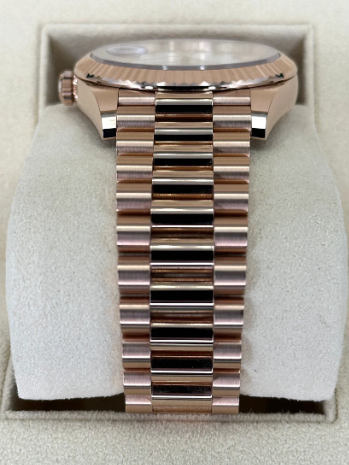Day-Date Samlet 40mm 228238 Præsident Hvid Skive rosè