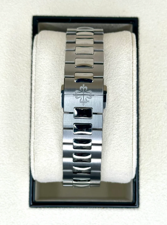 PP Nautilus Samlet 100% 40,5mm 5726/1A-014 Nautilus Månefase Blå Skive