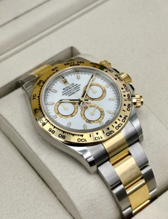 Daytona Assembled (100) 40mm 126503 Tow-Tone White Dial