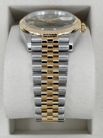 Datejust ensamblado (100) 36mm 126233 bicolor con brazalete Jubilee y esfera verde con diamantes