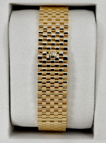 NY 2026 1908 samlet 39 mm 52508 gulguld Settimo-armbånd hvid urskive