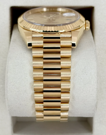 Day-Date Assembled 40mm 228238 Presidential Champagne Roman Numeral Dial