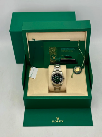 NEW 2026 Datejust Assembled (100) 36mm 126234 Stainless Steel Oyster Green Ombre Dial