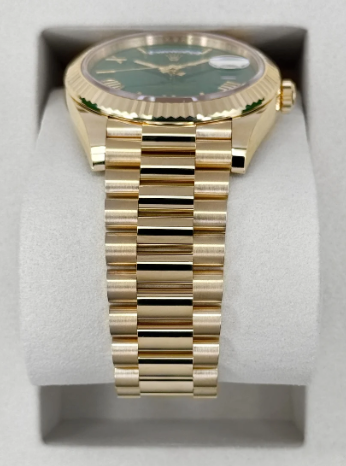 NEW 2026 Day-Date Assembled 40mm 228238 Presidential Green Dial