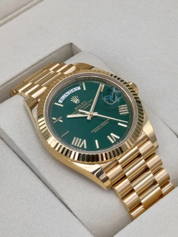 NEW 2026 Day-Date Assembled 40mm 228238 Presidential Green Dial
