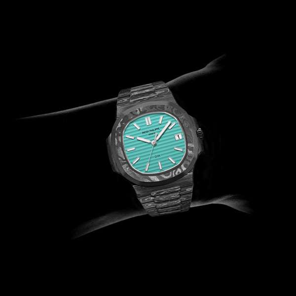 Dw Nautilus assembled 40mm All Carbon Celeste
