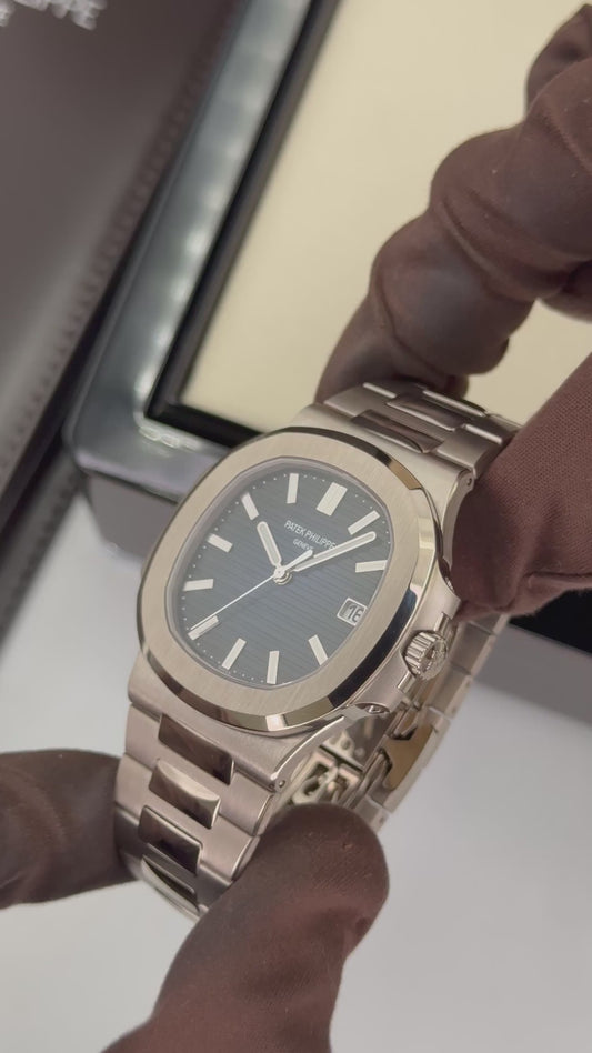 PP NEW 2025 Nautilus Assembled 90% 41mm 5811/1G White plated Blue Dial