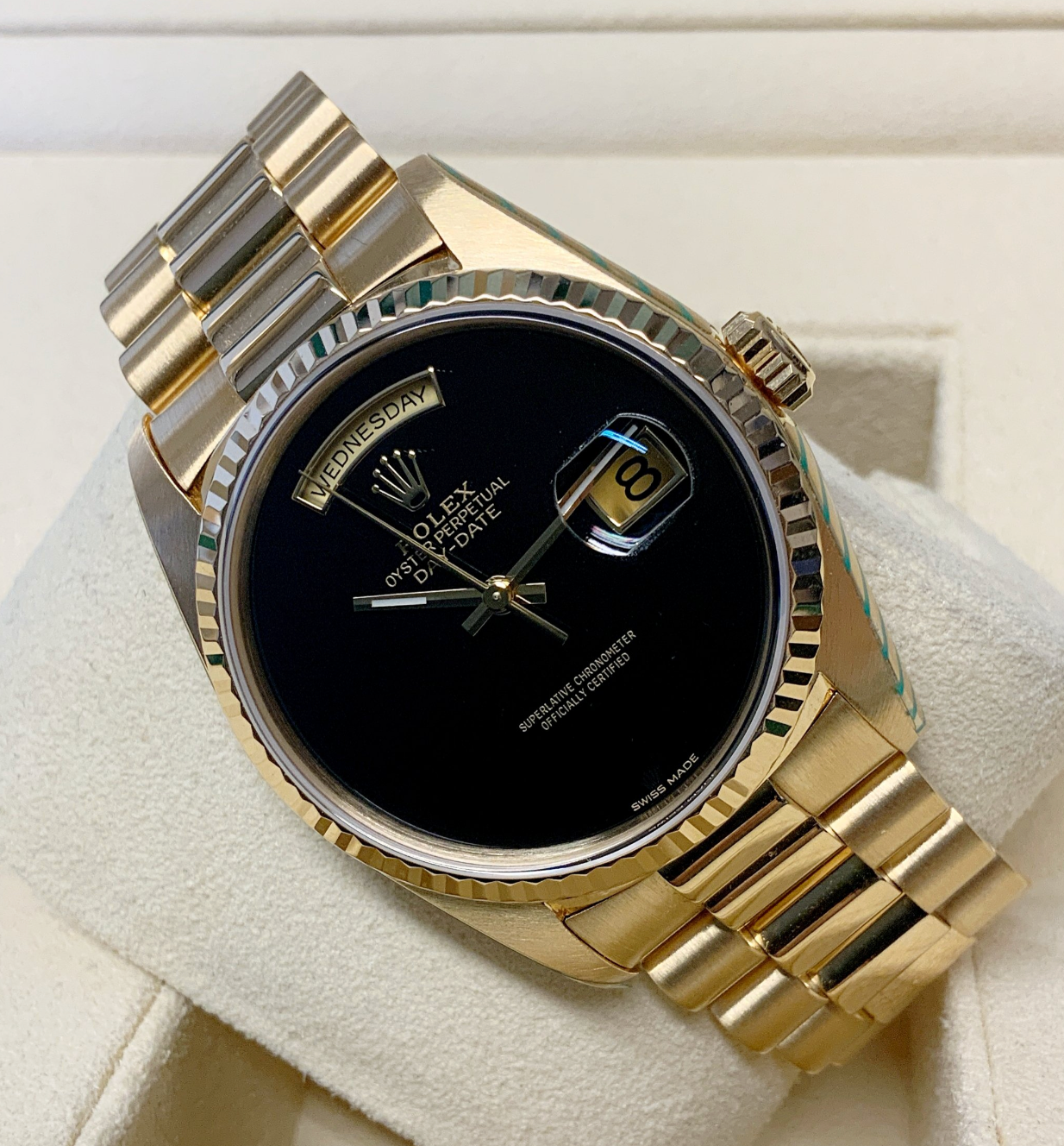 Assembled 80 Day-Date 18238 color Yellow Gold Onyx dial