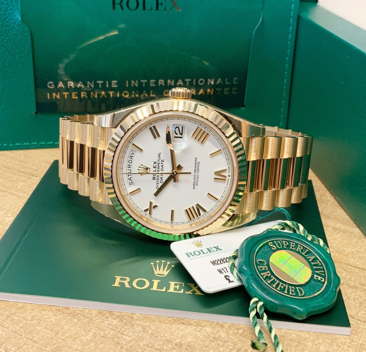 Assembled 80 Day-Date 40 ref. 228238 color Yellow Gold White roman dial