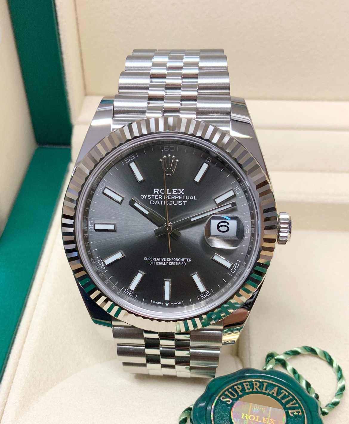 Assembled 80 Datejust 126334 Rhodium Dial