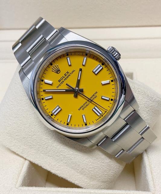 Oyster Perpetual Assembled (100) 41mm yellow dial 124300